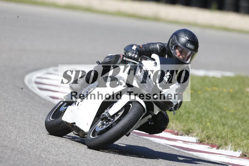 /48 25.08.2025 Cornu Master School ADR/gruen-vert/4